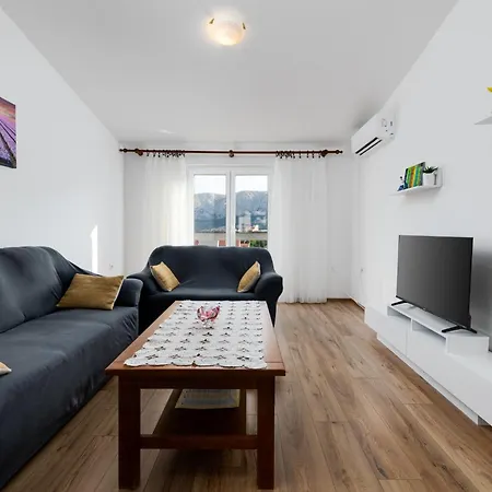 Apartment With A Parking Space Baska, Krk - 23536