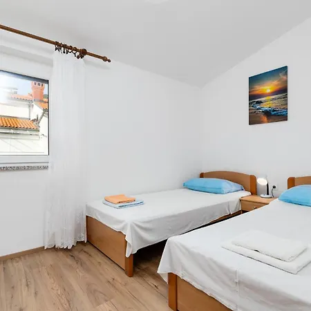 With A Parking Space Baska, Krk - 23536 Apartment Baska (Krk)