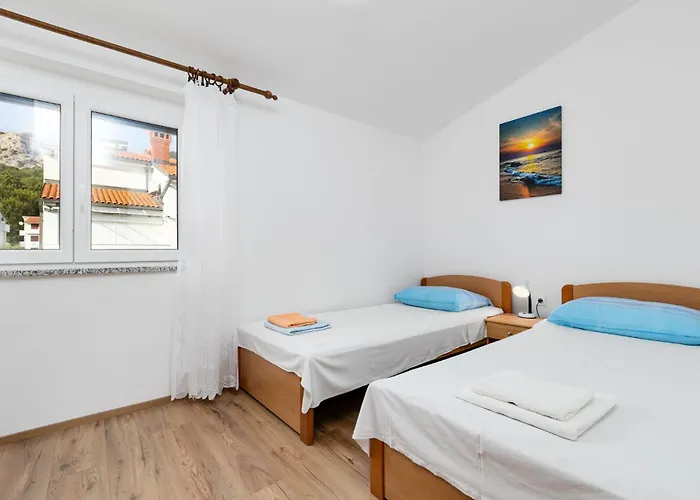 With Parking Space Baska, Krk - 23536 Apartmán Baška
