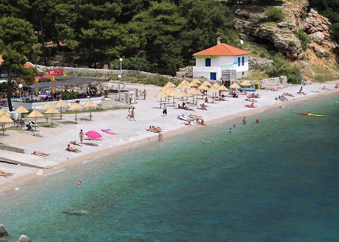 With Parking Space Baska, Krk - 23536 Apartmán Baška