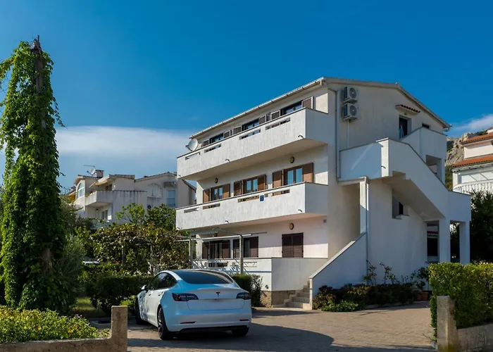 With Parking Space Baska, Krk - 23536 Baška