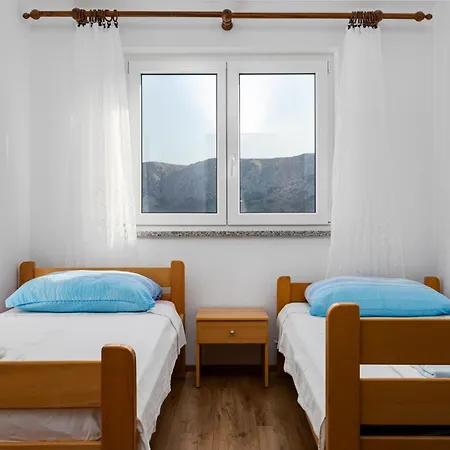 Apartman With Parking Space Baska, Krk - 23536 Baska (Krk)